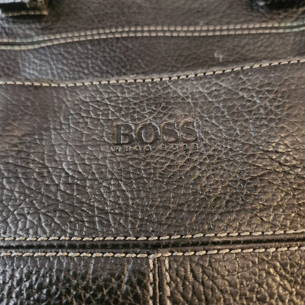 Hugo Boss Black Grained Leather Laptop Bag Adjustable Strap & Dual Handles